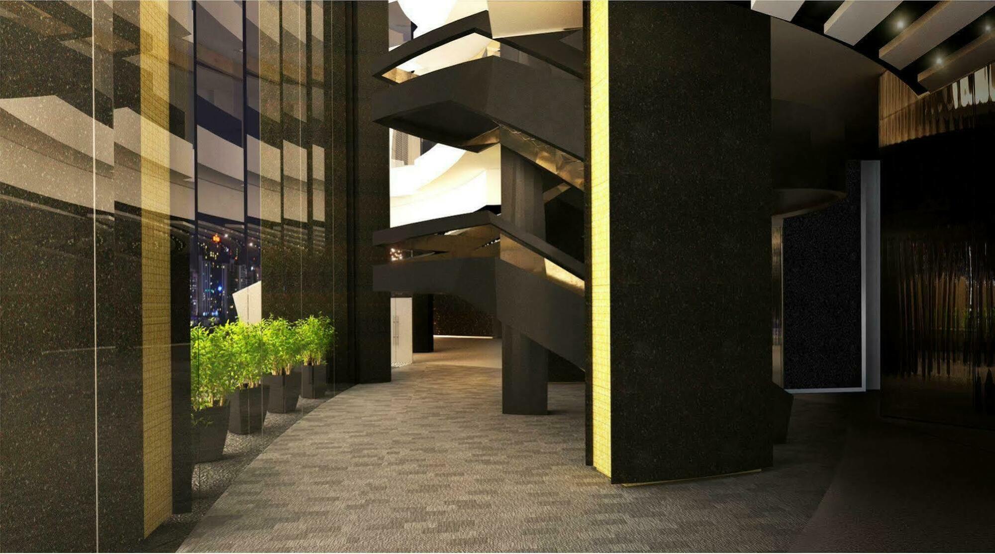 Americas Golden Tower Hotel 5*